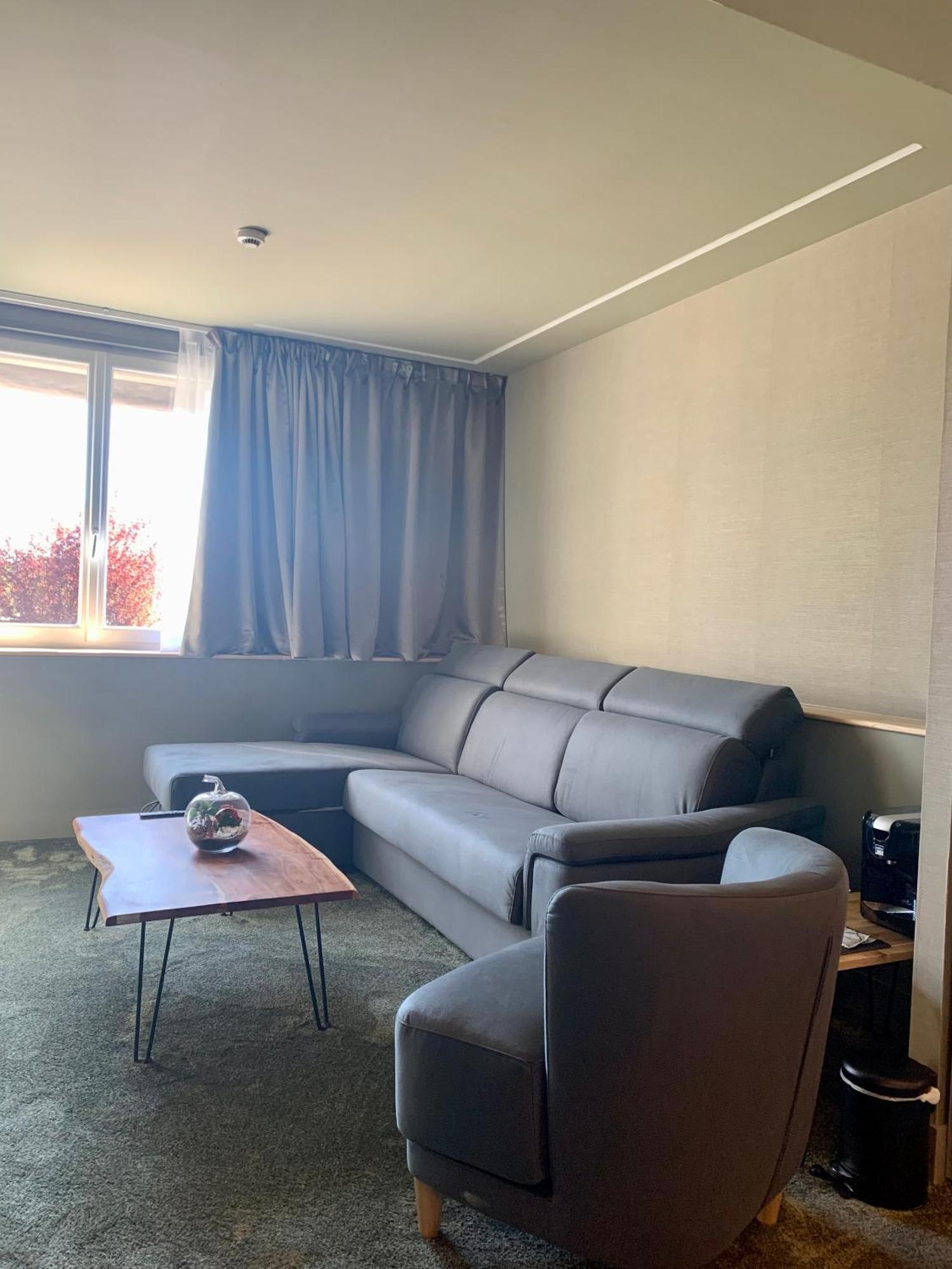 Logis Hotel Et Spa Chez Camillou Aumont-Aubrac Room photo
