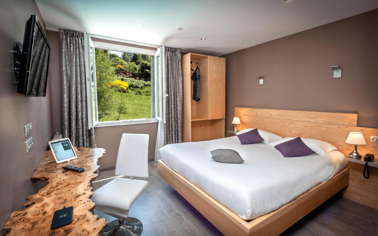 Logis Hotel Et Spa Chez Camillou Aumont-Aubrac Room photo